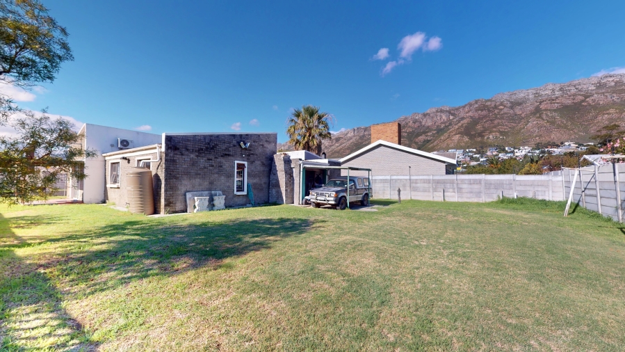2 Bedroom Property for Sale in Admirals Park Western Cape